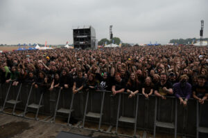Lorna Shore