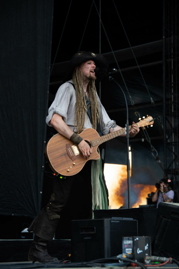 Mr. Hurley und die Pulveraffen