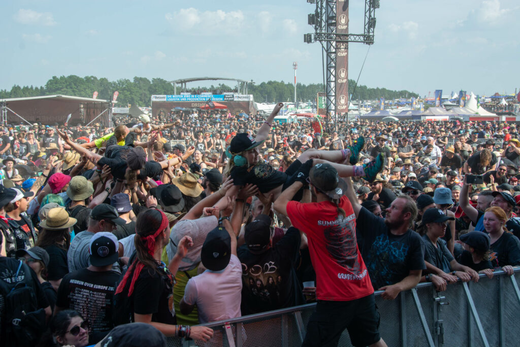 Mr. Hurley und die Pulveraffen